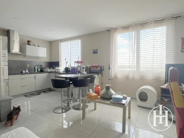 Appartement vente à Saint-Amand-Montrond, Bouzais