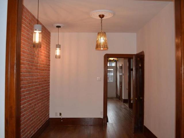 Apartment for rent in St. Leonard's, Quebec