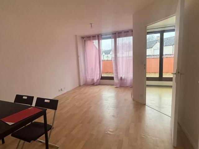 Appartement location à Évry, Petit-bourg