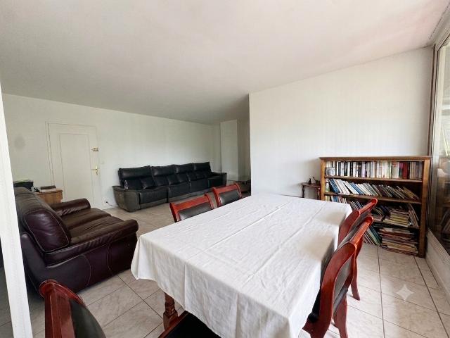 Appartement vente à Évry, Petit-bourg