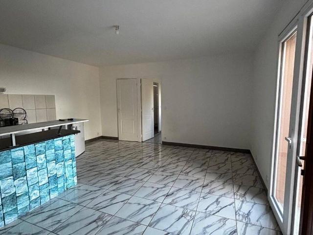 Appartement location à Pouligny, Escamps