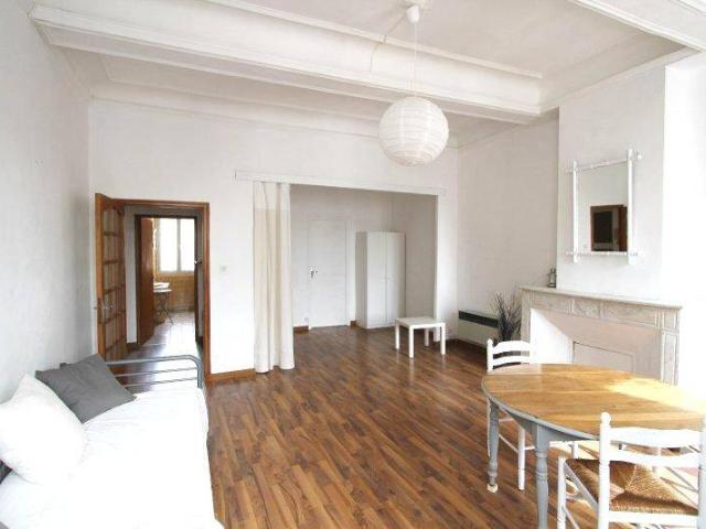 Studio location à Châteaudouble, Var