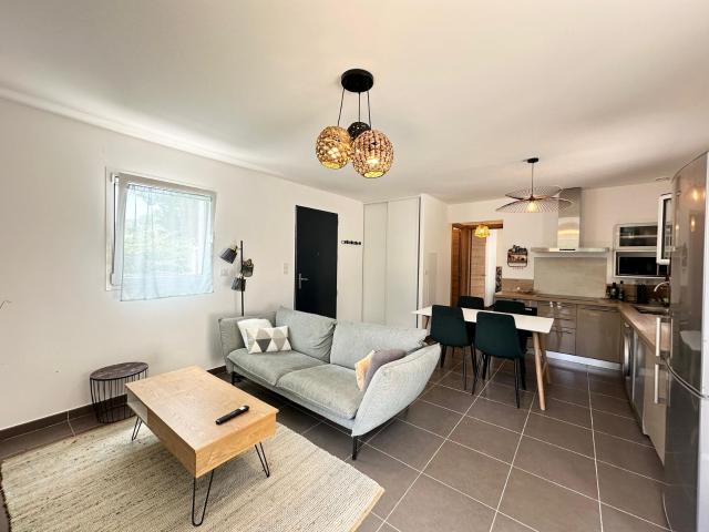 Appartement location à Bastia, Ville-di-pietrabugno