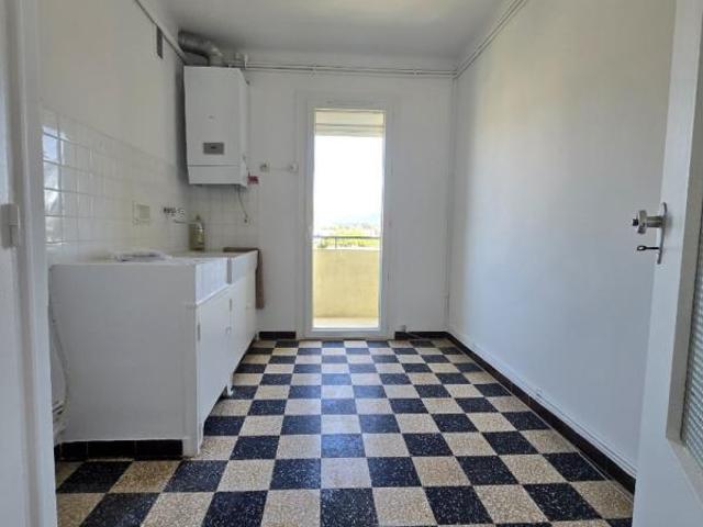 Appartement location à La Presentation 83, La Seyne-sur-Mer