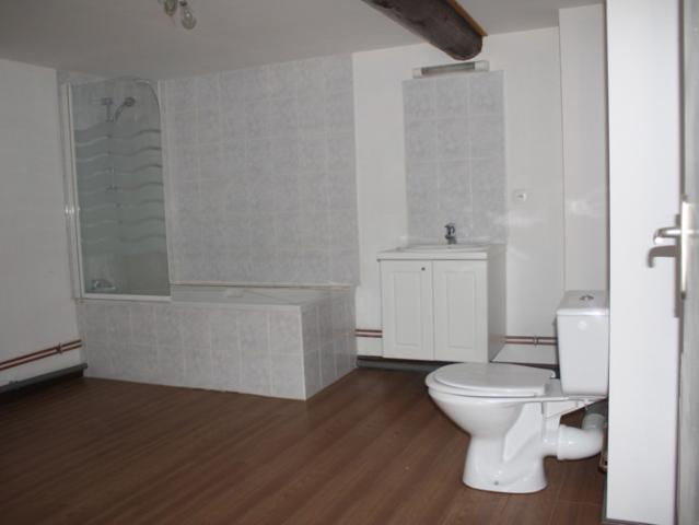 Appartement location à Neufchâteau, Mattaincourt