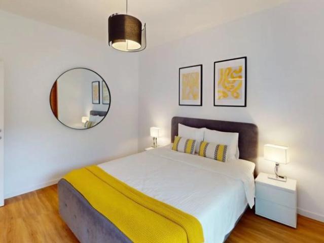 Apartment mieten in Einigen, Zürich