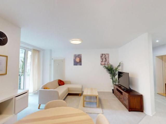 Apartment mieten in Einigen, Zürich