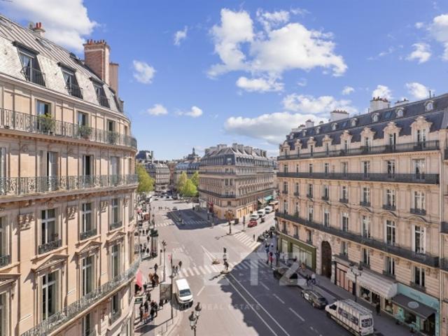 Appartement vente à Paris 1er Arrondissement, Paris