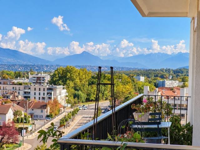 Appartement vente à Ferney-Voltaire, Ain