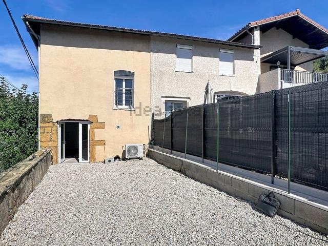 Appartement location à Le Carriat, Fleurieux-sur-l'Arbresle