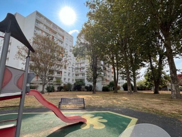 Appartement vente à Clos du Bourg, Fleury-les-Aubrais