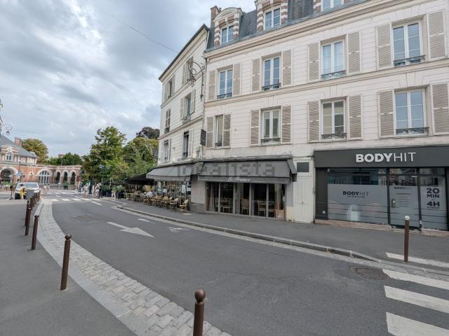 Appartement vente à Quartier des Héronnières, Fontainebleau