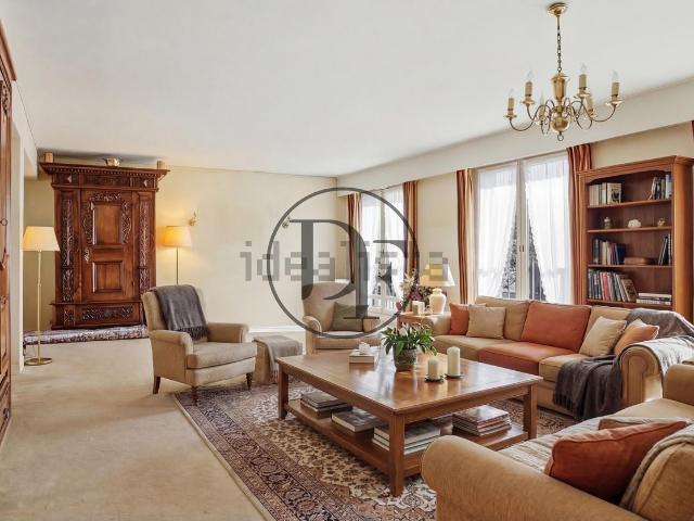 Appartement vente à Quartier des Héronnières, Fontainebleau