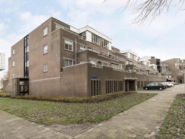 Appartement te huur in Almere Stad, Almere