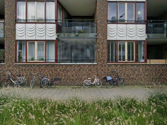 Appartement te huur in Alphen Aan Den Rijn, Zuid Holland