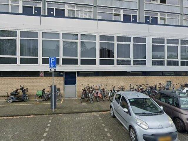 Appartement te huur in Sloten, Amsterdam