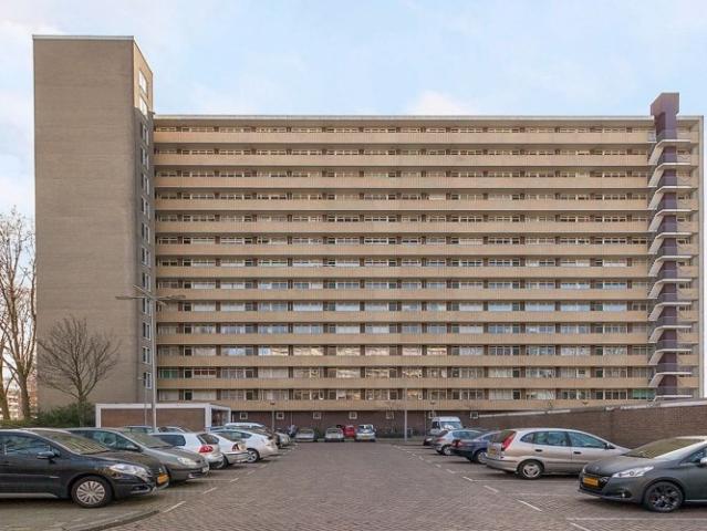 Appartement te huur in De Punt, Amsterdam