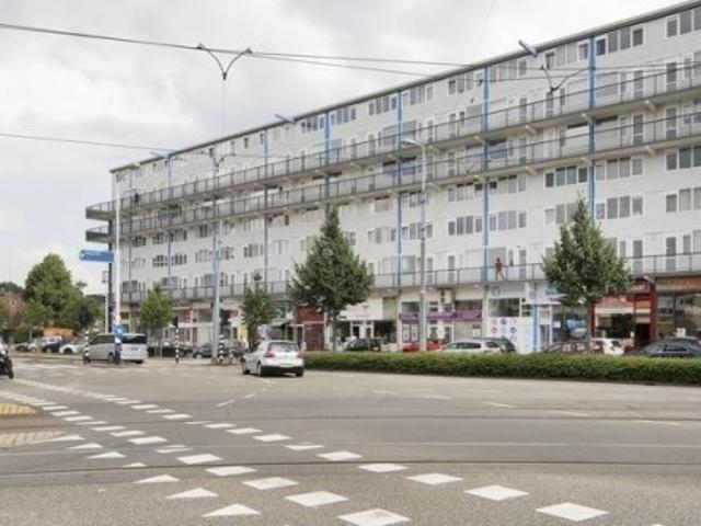 Appartement te huur in Sloten, Amsterdam