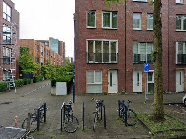 Appartement te huur in Sloten, Amsterdam