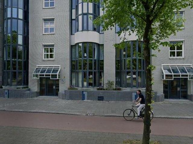 Appartement te huur in Bezuidenhout, Zuid Holland