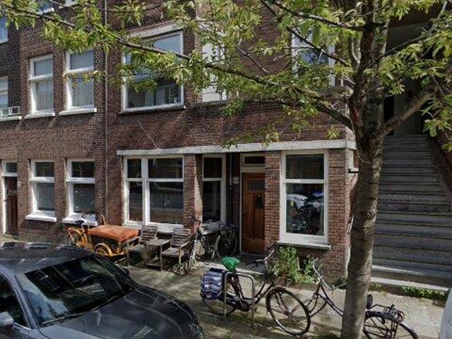 Appartement te huur in Bezuidenhout, Zuid Holland