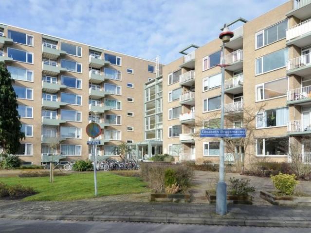 Appartement te huur in Bohemen, Den Haag