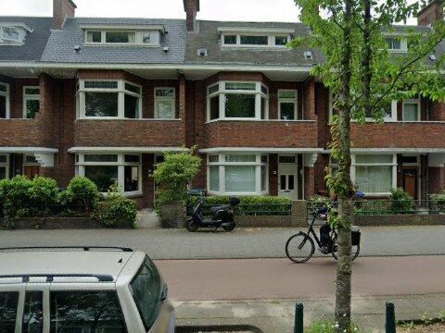 Appartement te huur in Bloemenbuurt, Zuid Holland