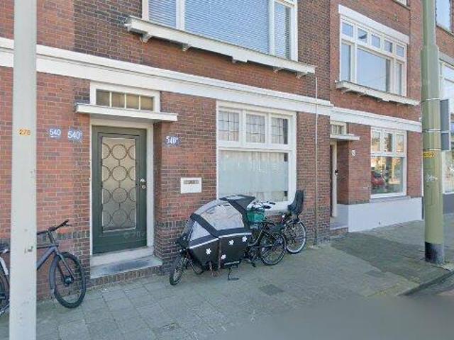 Appartement te huur in Bloemenbuurt, Zuid Holland