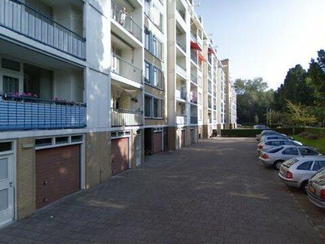 Appartement te huur in Loosduinen, Zuid Holland