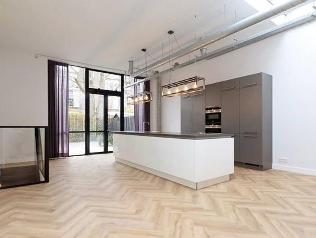 Appartement te huur in Scheveningen, Zuid Holland