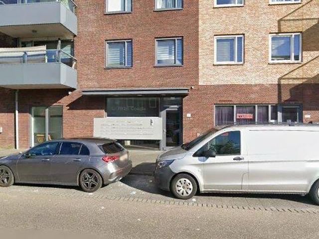 Appartement te huur in Laak, Zuid Holland