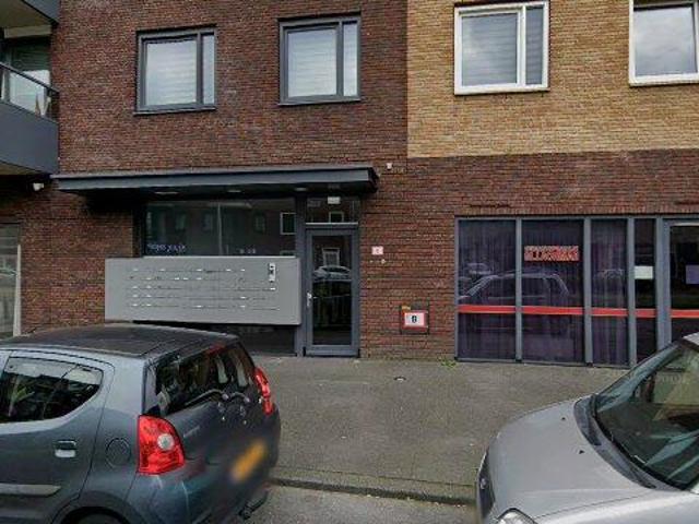 Appartement te huur in Laak, Zuid Holland