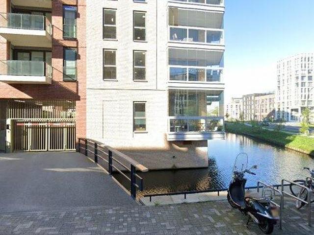 Appartement te huur in Holland Park, Diemen