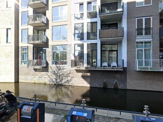 Appartement te huur in Holland Park, Diemen