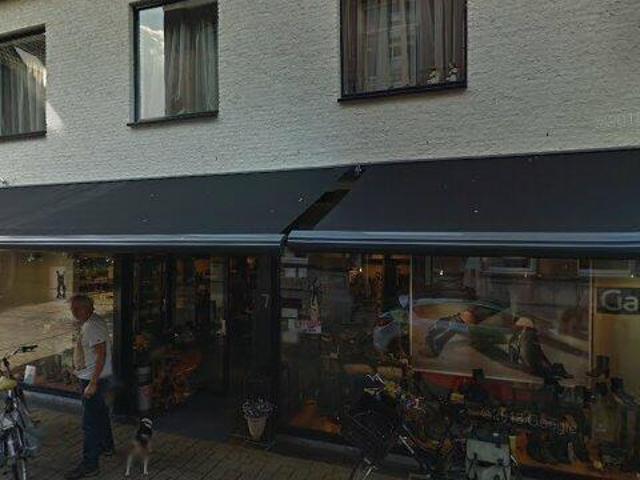 Appartement te huur in Strijen, Oosterhout