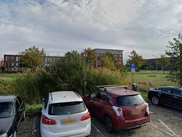 Appartement te huur in Pijnacker, Tolhek