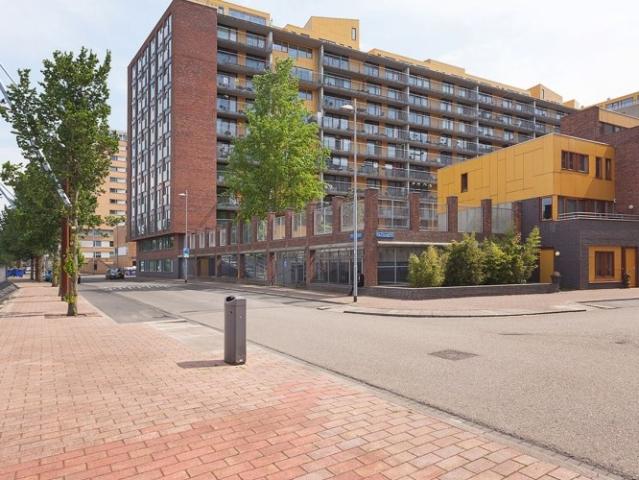 Appartement te huur in IJsselmonde, Rotterdam