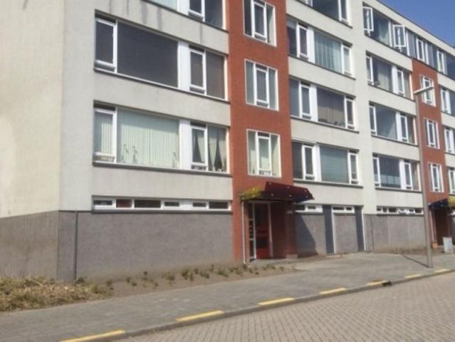 Appartement te huur in IJsselmonde, Rotterdam