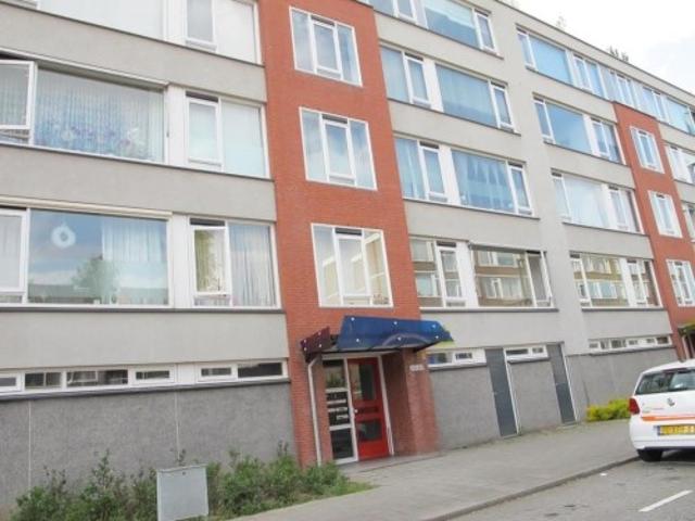 Appartement te huur in IJsselmonde, Rotterdam