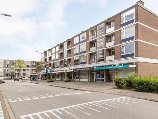 Appartement te huur in IJsselmonde, Rotterdam