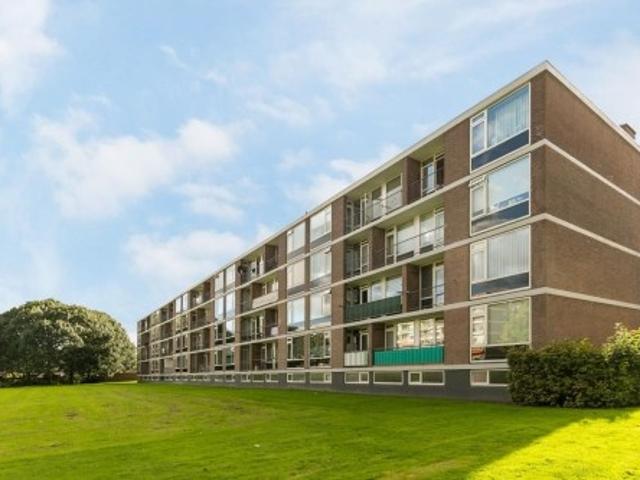 Appartement te huur in Groot-IJsselmonde, Rotterdam