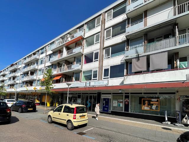 Appartement te huur in IJsselmonde, Rotterdam