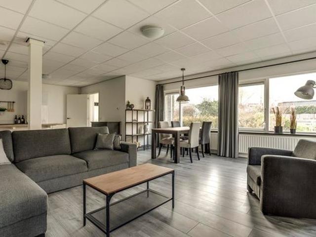 Appartement te huur in Rozenburg, Zuid Holland