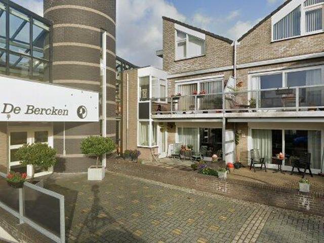 Appartement te huur in Sint Pancras, Noord Holland