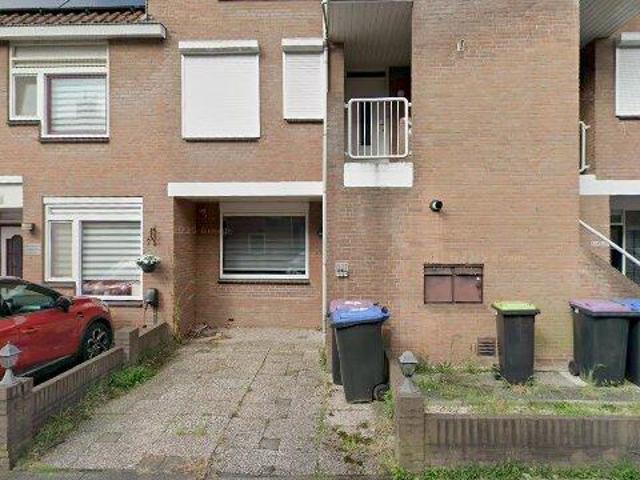 Appartement te huur in Waterland, Spijkenisse
