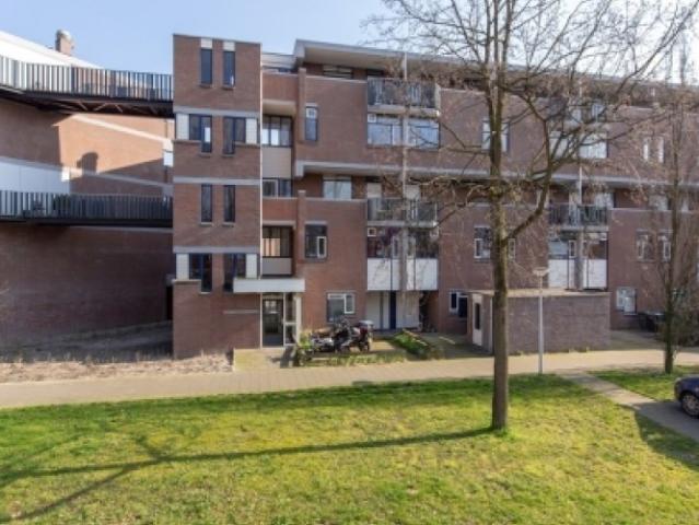 Appartement te huur in Zaandam, Noord Holland