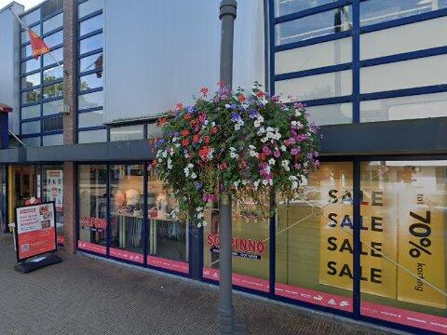 Appartement te huur in Zaandam, Noord Holland
