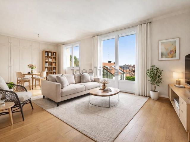 Appartement vente à Villeneuve, Garches