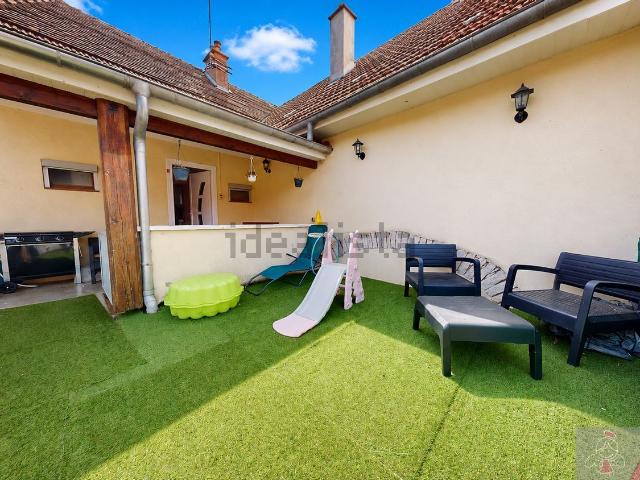 Appartement vente à Gendrey, Jura