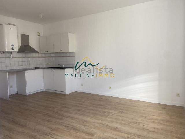 Appartement location à Au Bourg de Saint-Pierre, Gontaud-de-Nogaret